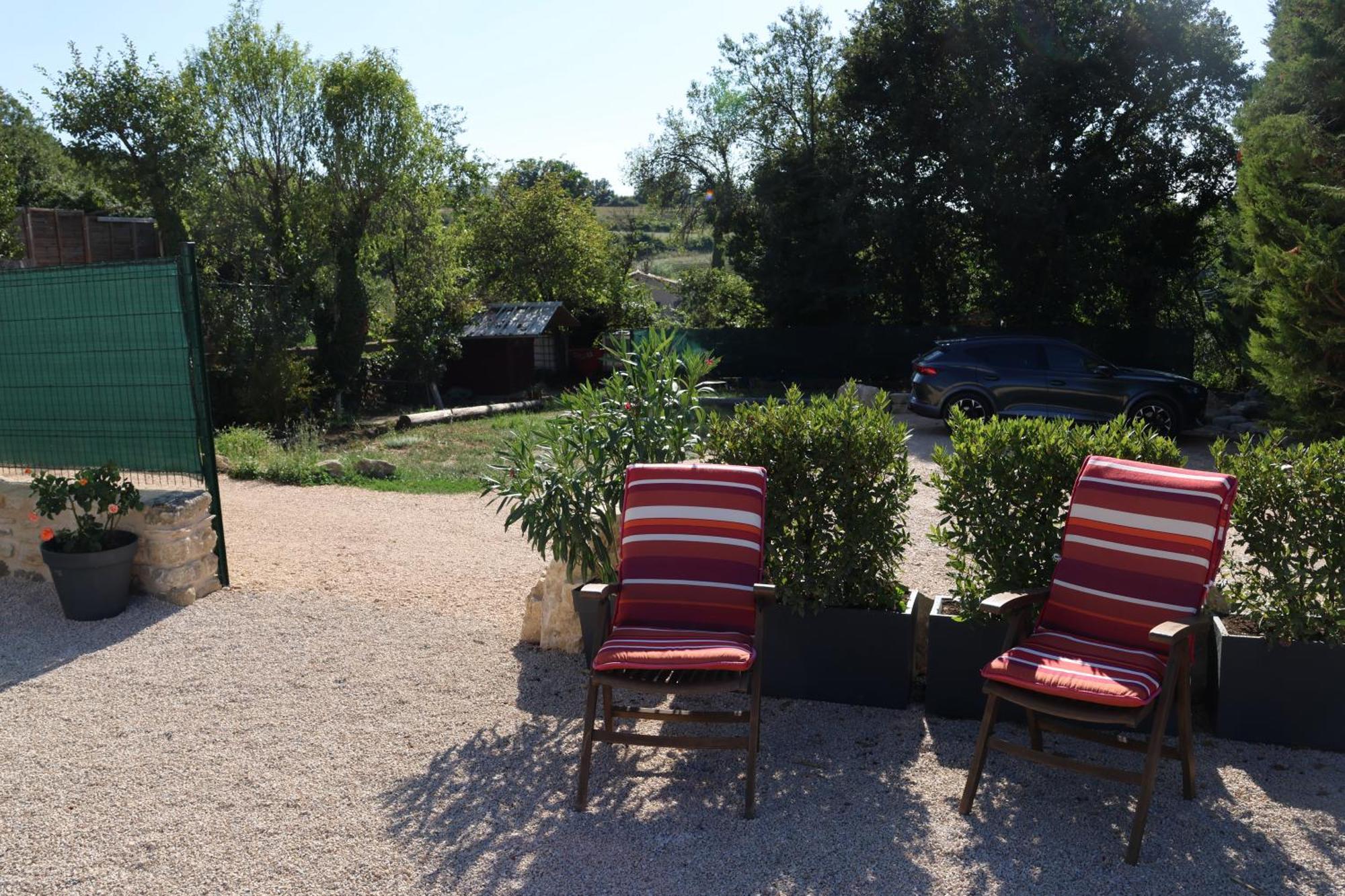 Les Vignes Du Luberon Apartment Saignon Exterior photo