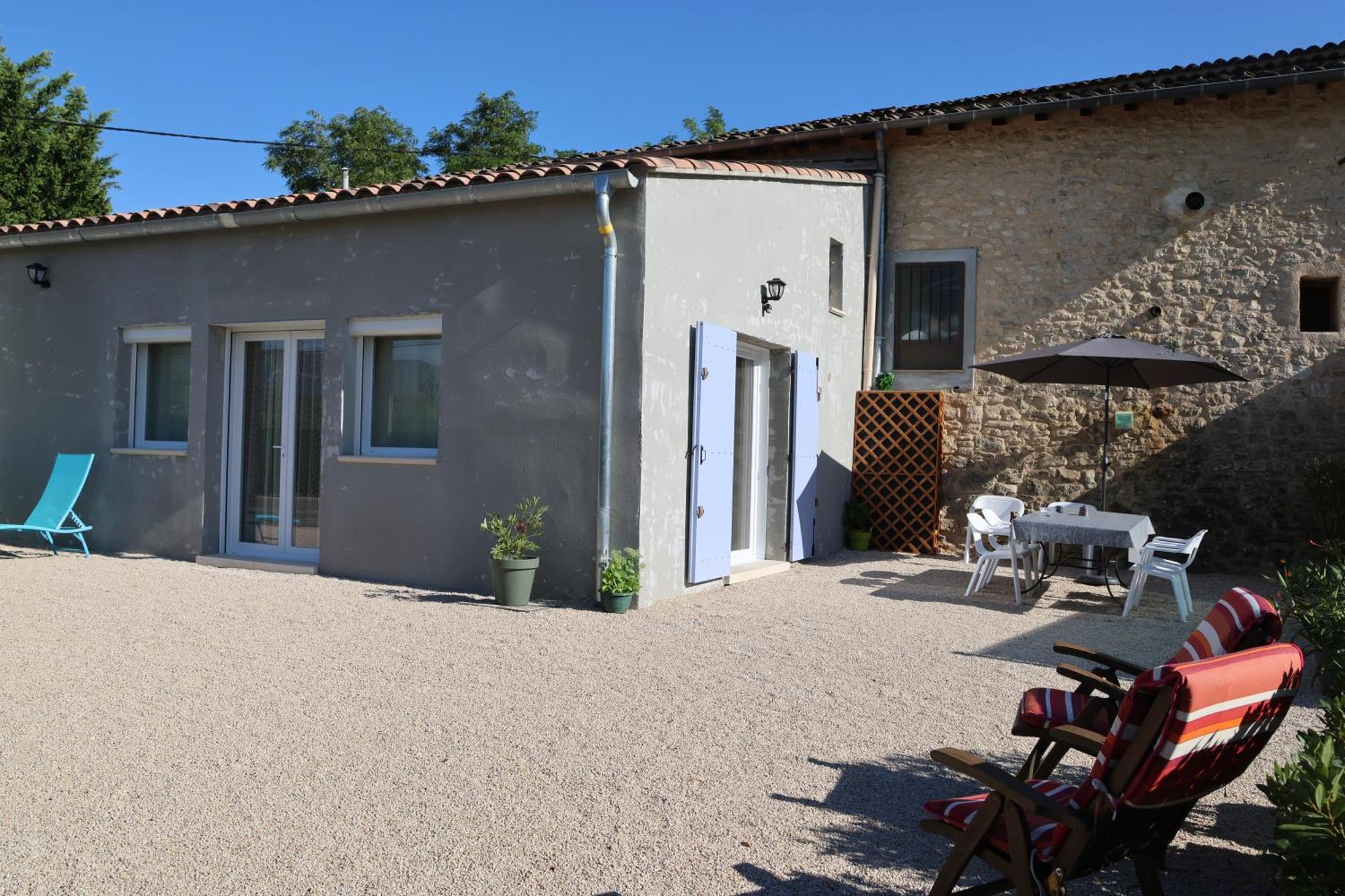 Les Vignes Du Luberon Apartment Saignon Exterior photo
